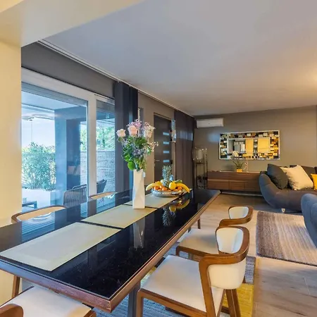 In 41674 Apartment *