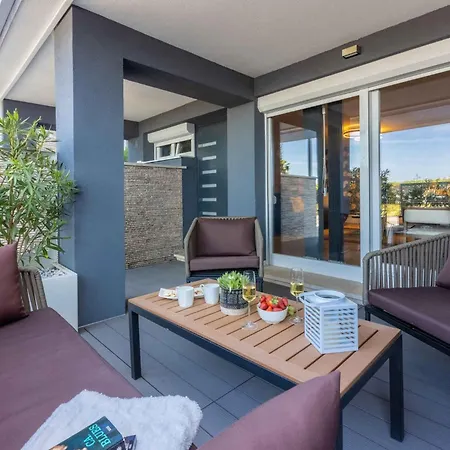 In 41674 Crikvenica