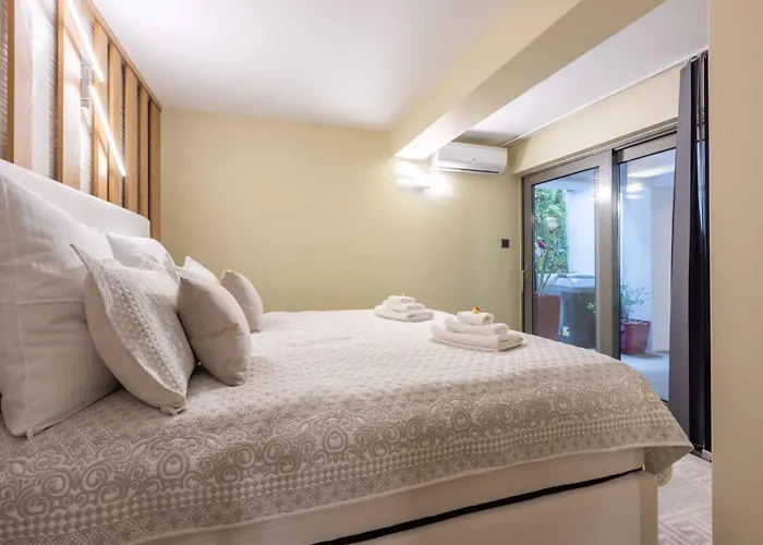 Apartament In 41674
